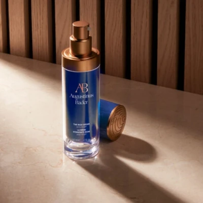 If you’re looking to invest in a night cream that whispers luxury with every application, Augustinus Bader’s The Rich Cream is your go-to. This crème de la crème is perfect for dry, mature, and normal skin, providing an intense dose of hydration and anti-aging magic that’s backed by cutting-edge science. Your skin will feel like it’s wrapped in a cashmere blanket, waking up smoother, firmer, and utterly radiant. In short: This cream is often lauded for its luxurious formulation and advanced technology, making it a favourite among skincare enthusiasts and professionals alike.